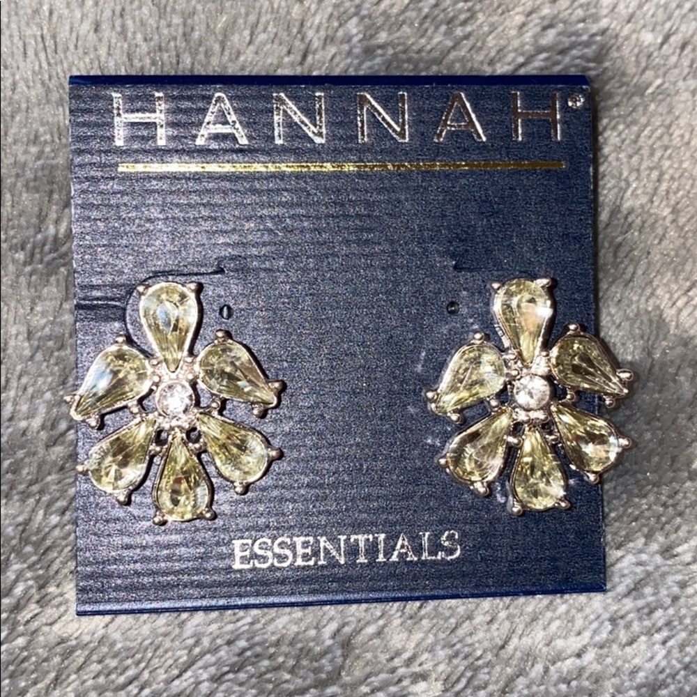 New without tags statement earrings
